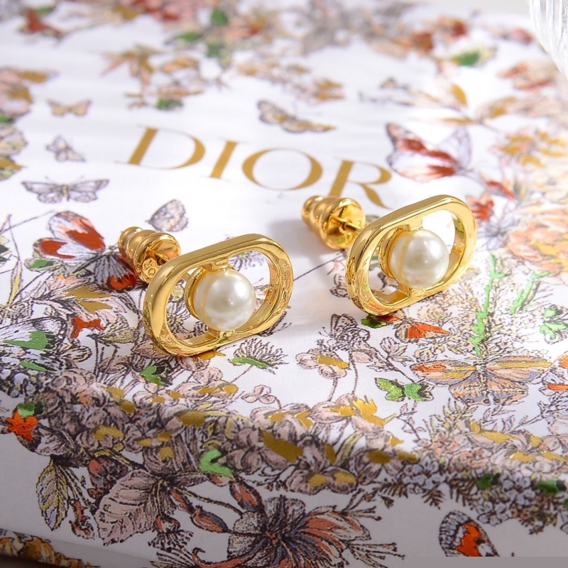 ch**an D*or earrings